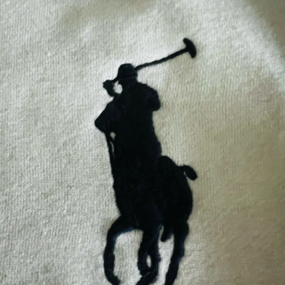 POLO RALPH LAUREN White Hoodie with USA and Polo Logo Boys Size Medium NWT